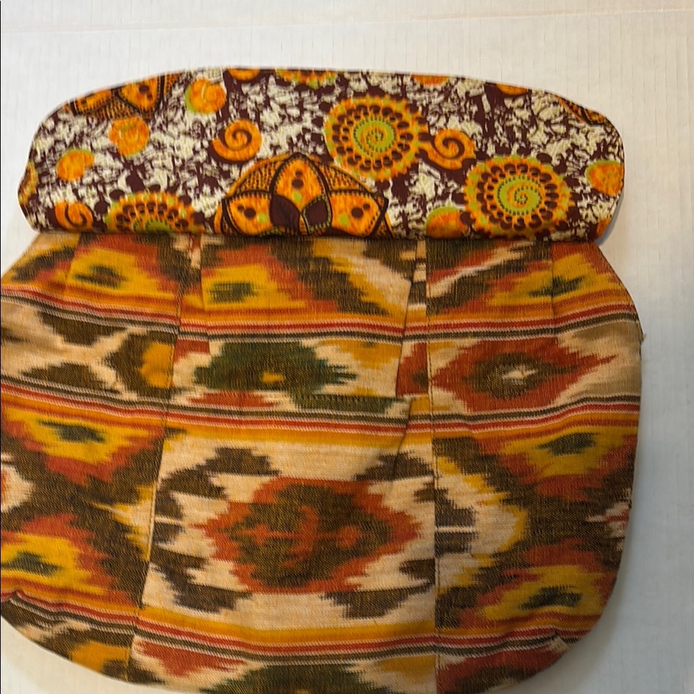 Orange and Brown Southwestern Tote with Geometric Patterns - Picture 8 of 15